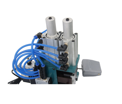 Vertical Semi Semi Automatic Stripping Machine 110V / 220V Cable Stripping Equipment